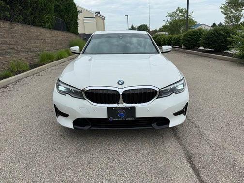 2020 BMW 330 i xDrive