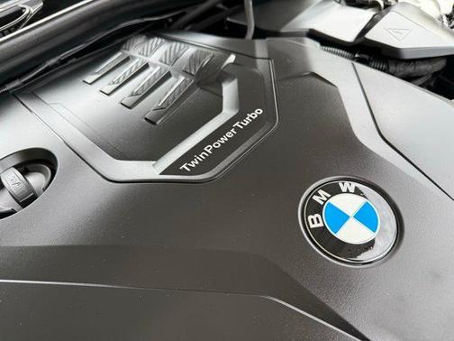 2020 BMW 330 i xDrive