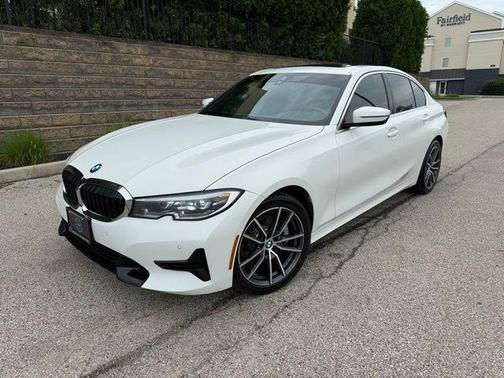2020 BMW 330 i xDrive