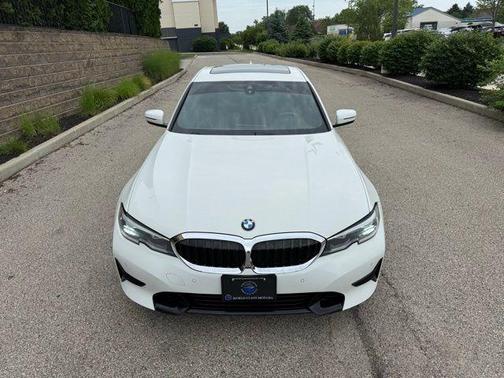 2020 BMW 330 i xDrive