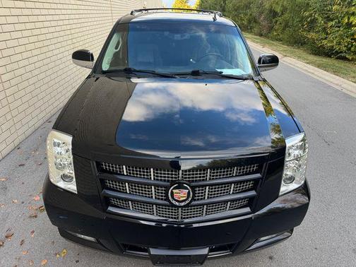 2013 Cadillac Escalade ESV Premium