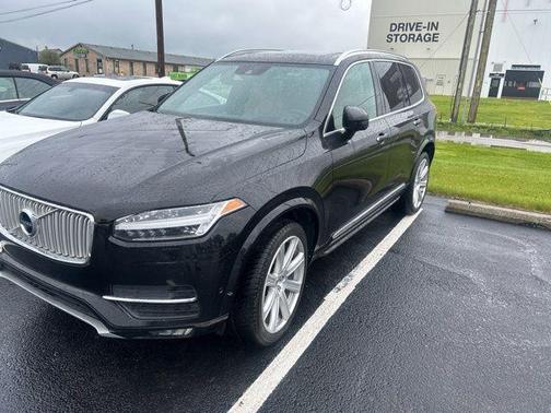 2017 Volvo XC90 T6 Inscription