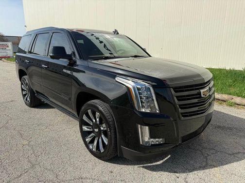 2017 Cadillac Escalade Platinum
