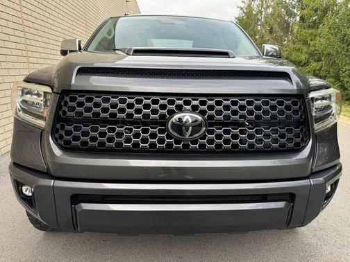 2018 Toyota Tundra Platinum