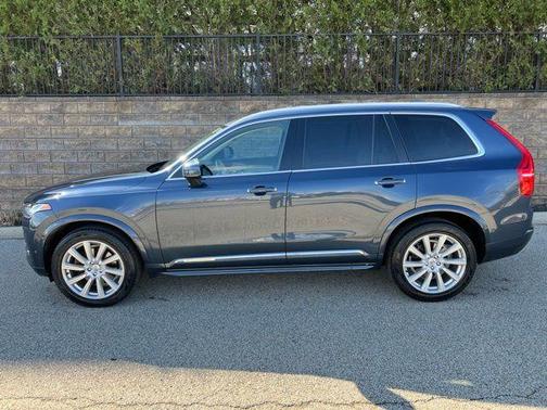Denim Blue Metallic 2019 Volvo XC90 T6 Inscription