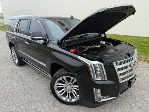 2020 Cadillac Escalade Premium Luxury
