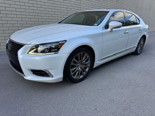 2017 Lexus LS 460 Base