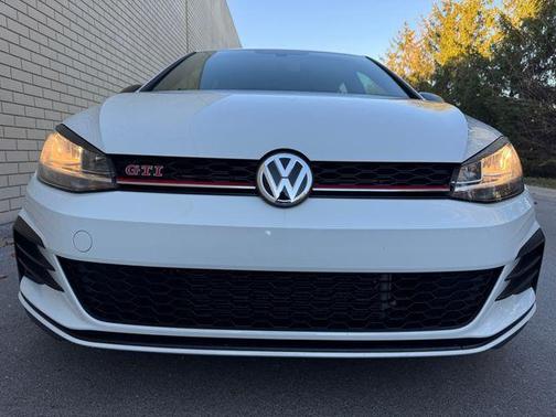 2021 Volkswagen Golf GTI 2.0T S
