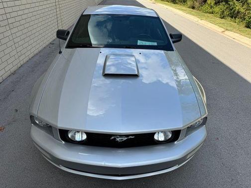 2009 Ford Mustang GT Premium
