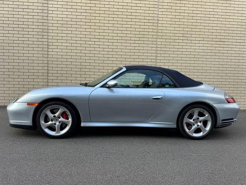 2004 Porsche 911 Carrera 4S Cabriolet