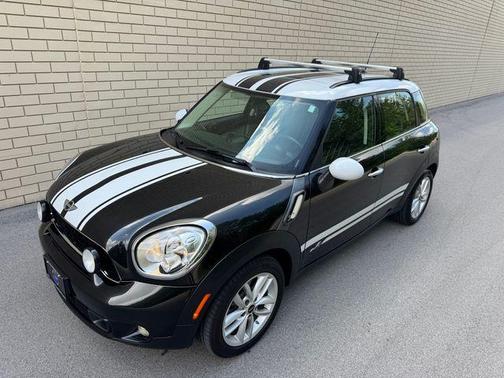 2012 MINI Cooper S Countryman Base