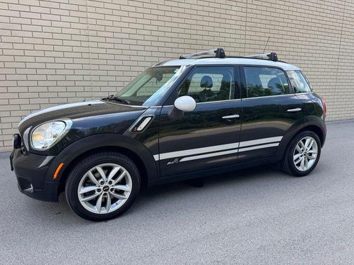 2012 MINI Cooper S Countryman Base