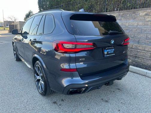 2021 BMW X5 M50i
