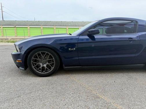 2012 Ford Mustang GT Premium
