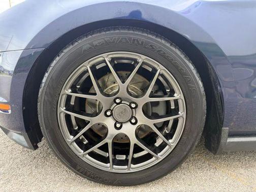 2012 Ford Mustang GT Premium