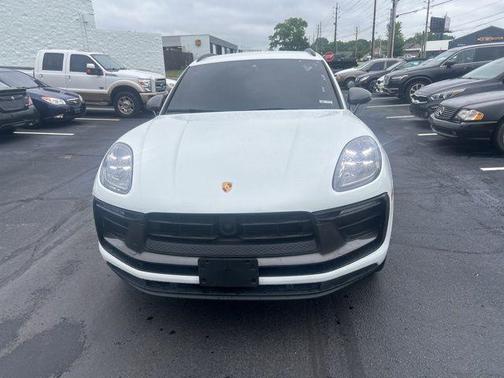2023 Porsche Macan 