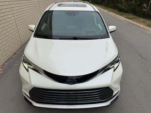 2021 Toyota Sienna