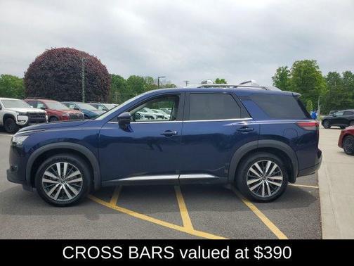 Deep Ocean Blue Pearl 2022 Nissan Pathfinder Platinum 4WD