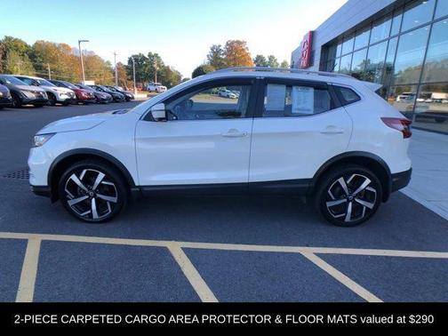2020 Nissan Rogue Sport SL