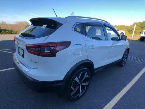 2020 Nissan Rogue Sport SL