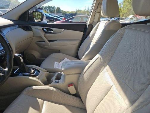 2020 Nissan Rogue Sport SL