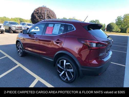 2022 Nissan Rogue Sport SL