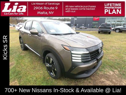 2025 Nissan Kicks SR