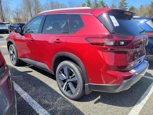 2025 Nissan Rogue SL
