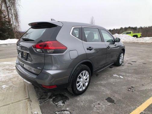 2018 Nissan Rogue S