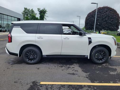 2025 Nissan Armada SV 4WD