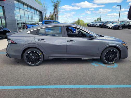 Gun Metallic 2026 Nissan Sentra SR