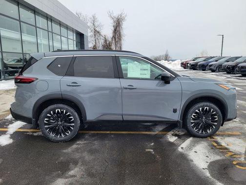 Boulder Gray Pearl 2026 Nissan Rogue Dark Armor
