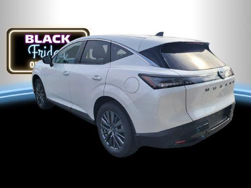 Everest White Pearl Tricoat 2027 Nissan Murano SL
