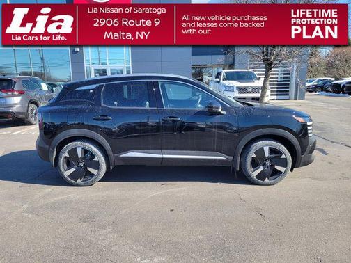 Super Black 2026 Nissan Kicks SR
