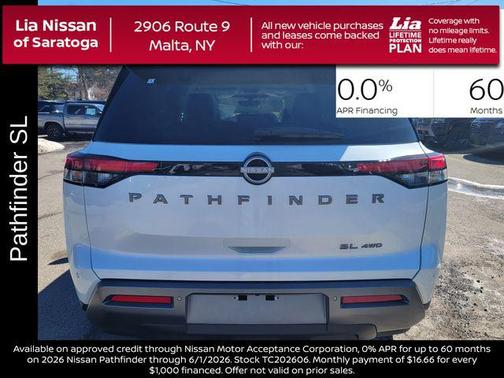 Everest White Pearl Tricoat 2026 Nissan Pathfinder SL