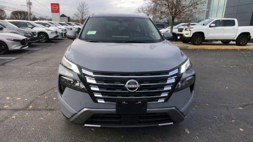 2025 Nissan Rogue SL