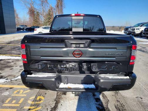 2025 Nissan Frontier PRO-4X