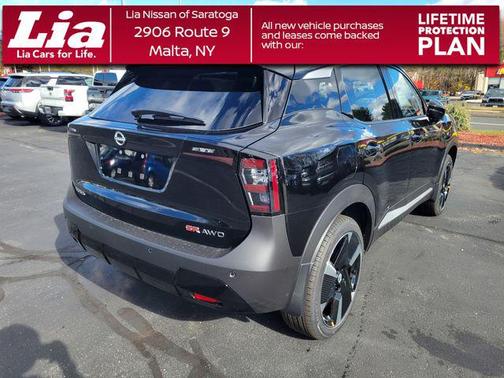 Super Black 2026 Nissan Kicks SR
