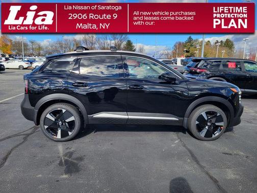 Super Black 2026 Nissan Kicks SR