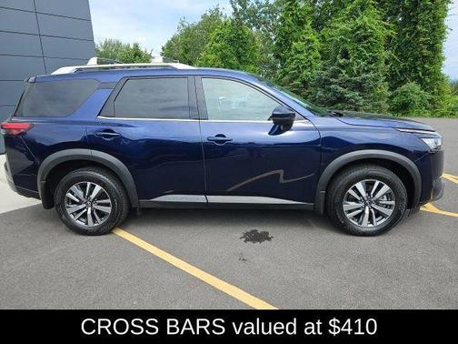 2024 Nissan Pathfinder SL 4WD