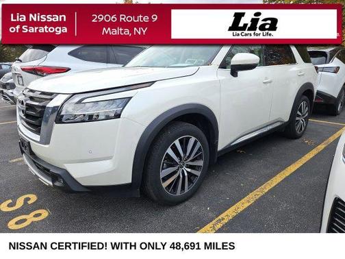 2022 Nissan Pathfinder Platinum 4WD