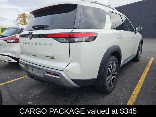 2022 Nissan Pathfinder Platinum 4WD
