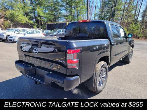 2025 Nissan Frontier SV