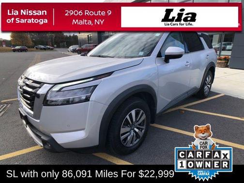 2022 Nissan Pathfinder SL 4WD