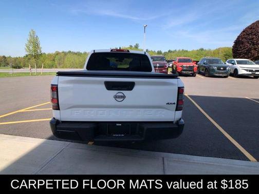 2023 Nissan Frontier S