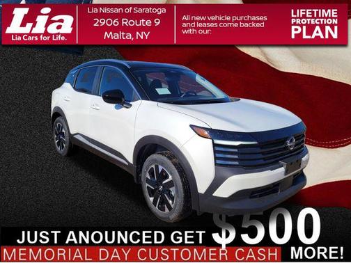 Aspen White Tricoat/Super Black 2026 Nissan Kicks SV