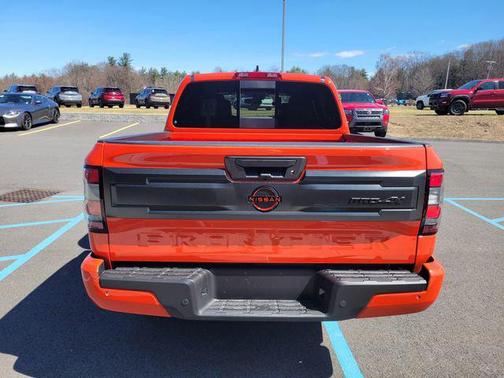 2025 Nissan Frontier PRO-4X