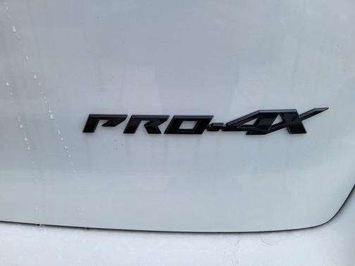 2025 Nissan Armada PRO-4X 4WD