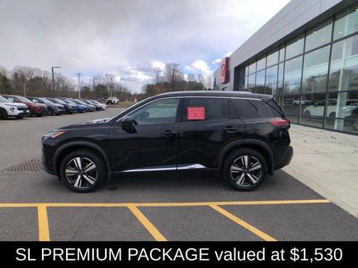 2023 Nissan Rogue SL