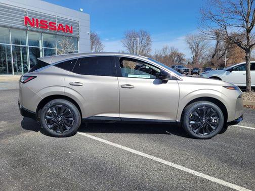 Champagne Silver Metallic 2026 Nissan Murano Platinum